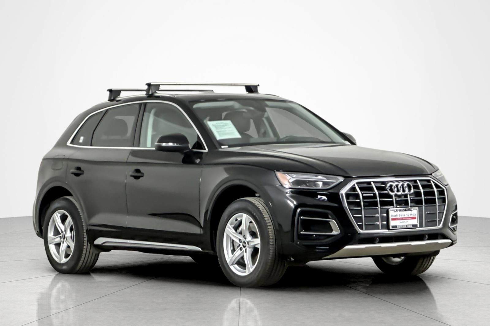 Used 2023 Audi Q5 2.0T Premium w/ Convenience Package AWD/4WD image 7