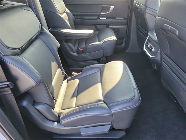 Certified 2025 Ford Expedition Max Platinum w/ Stealth Appearance Package image 28