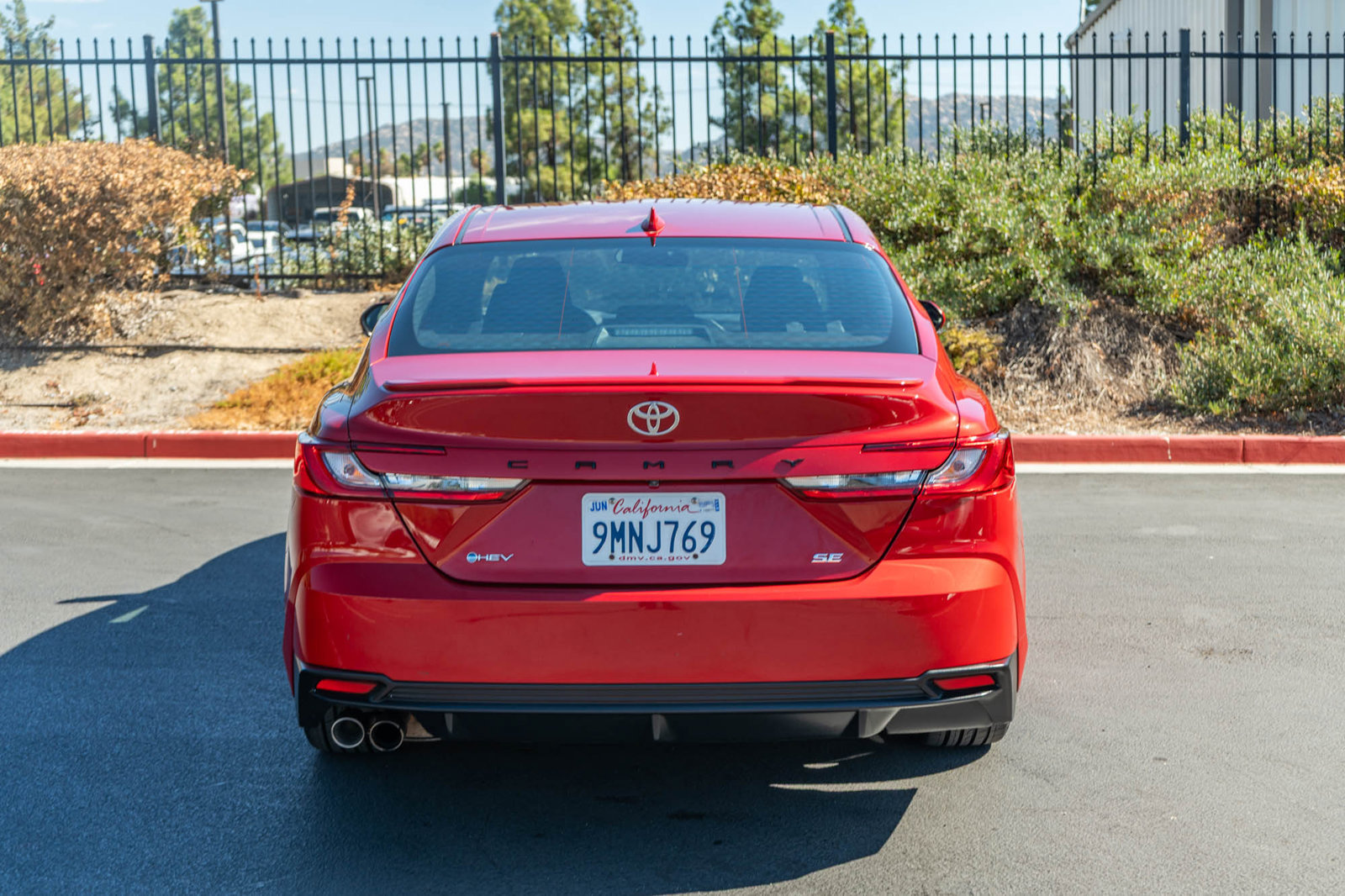 Certified 2025 Toyota Camry SE FWD image 9