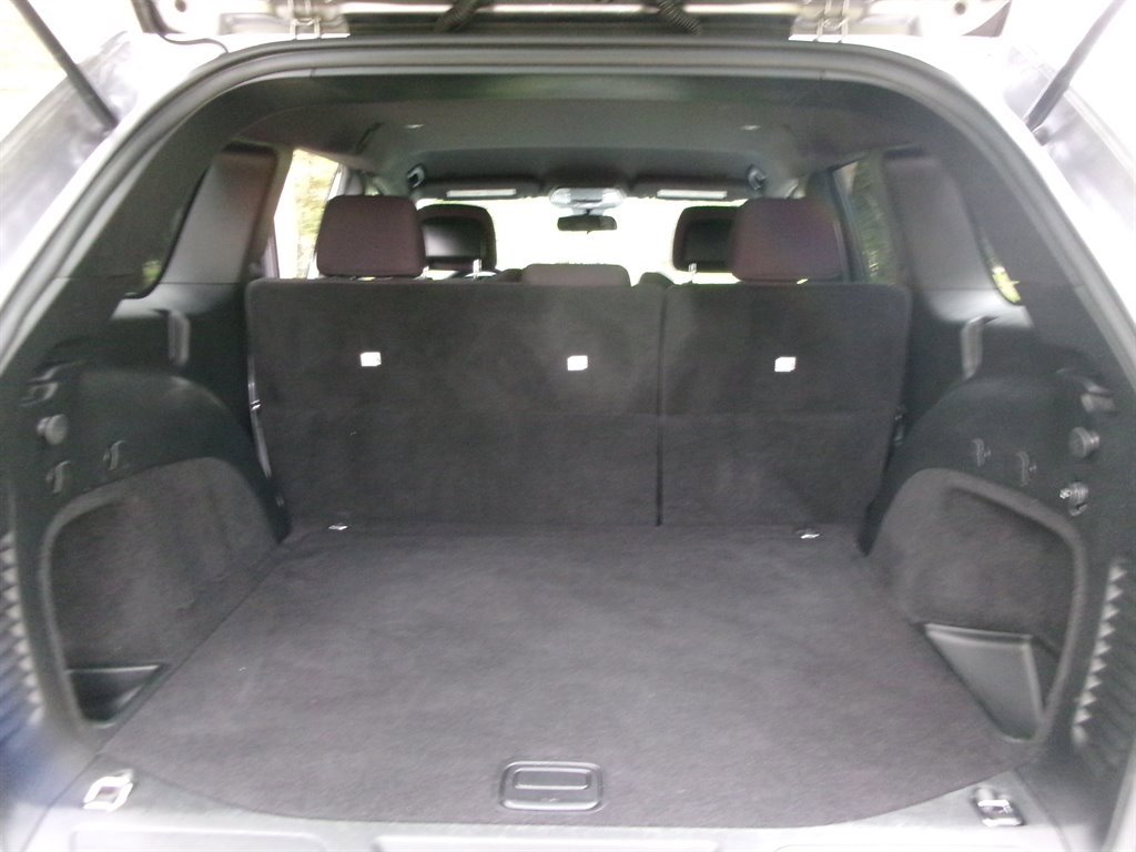 Used 2018 Jeep Grand Cherokee Laredo image 36