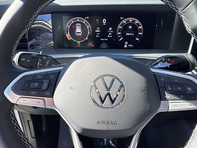 New 2026 Volkswagen Tiguan SE FWD image 17