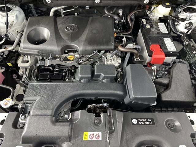 Used 2024 Toyota RAV4 XLE w/ Convenience Package image 10