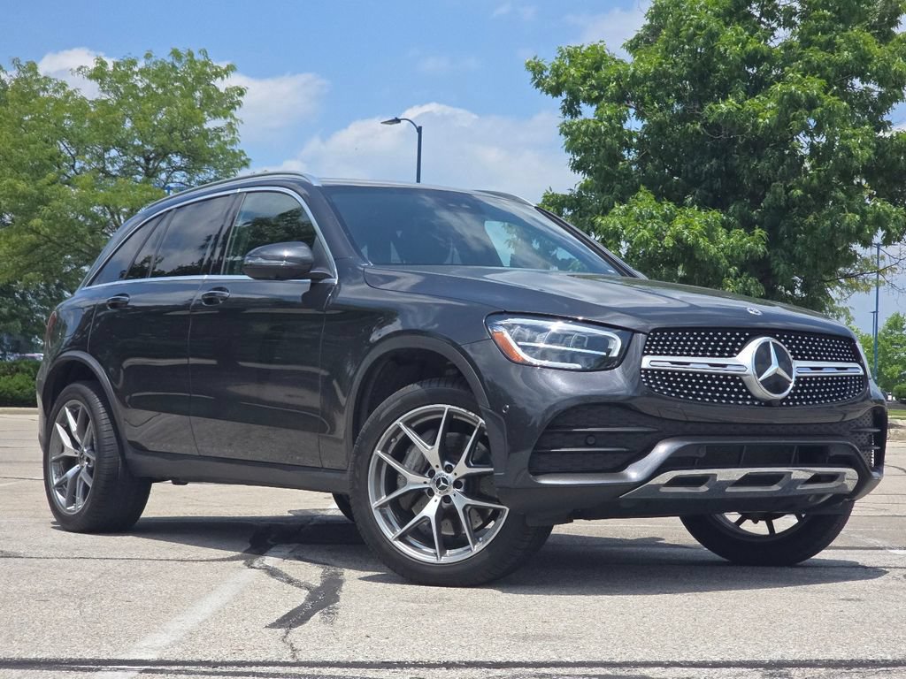Used 2022 Mercedes-Benz GLC 300 4MATIC image 1