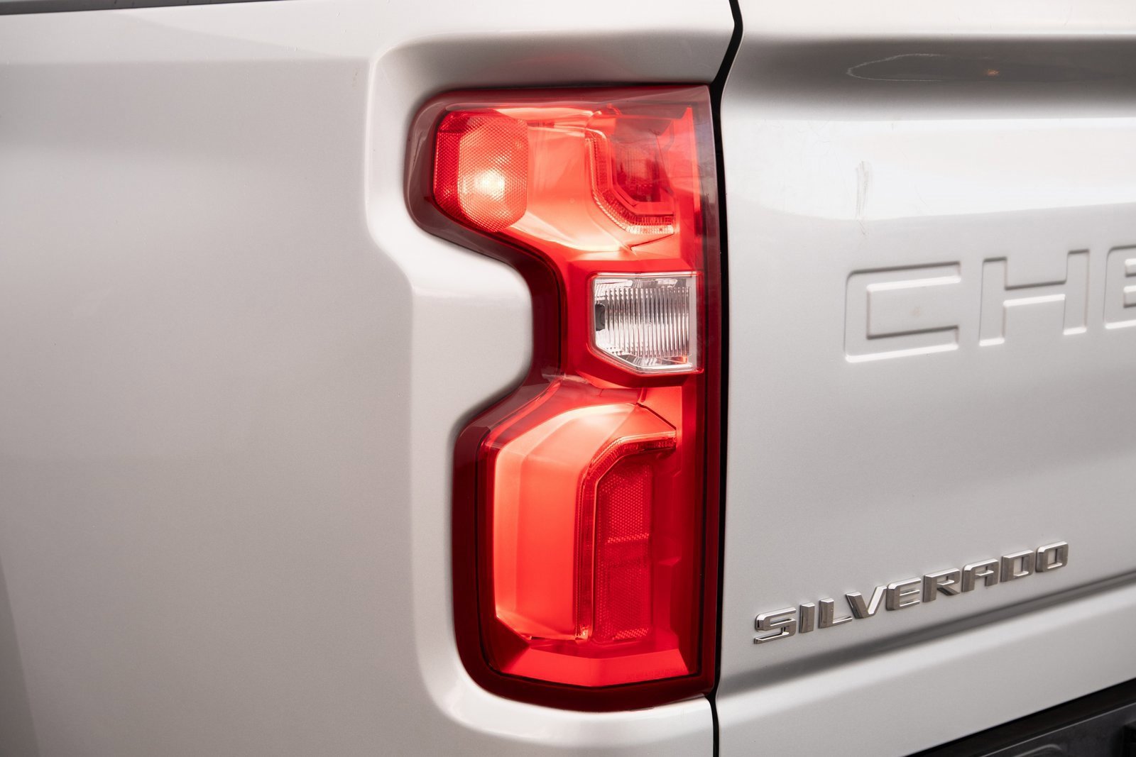 Used 2020 Chevrolet Silverado 3500 LTZ w/ LTZ Premium Package image 29