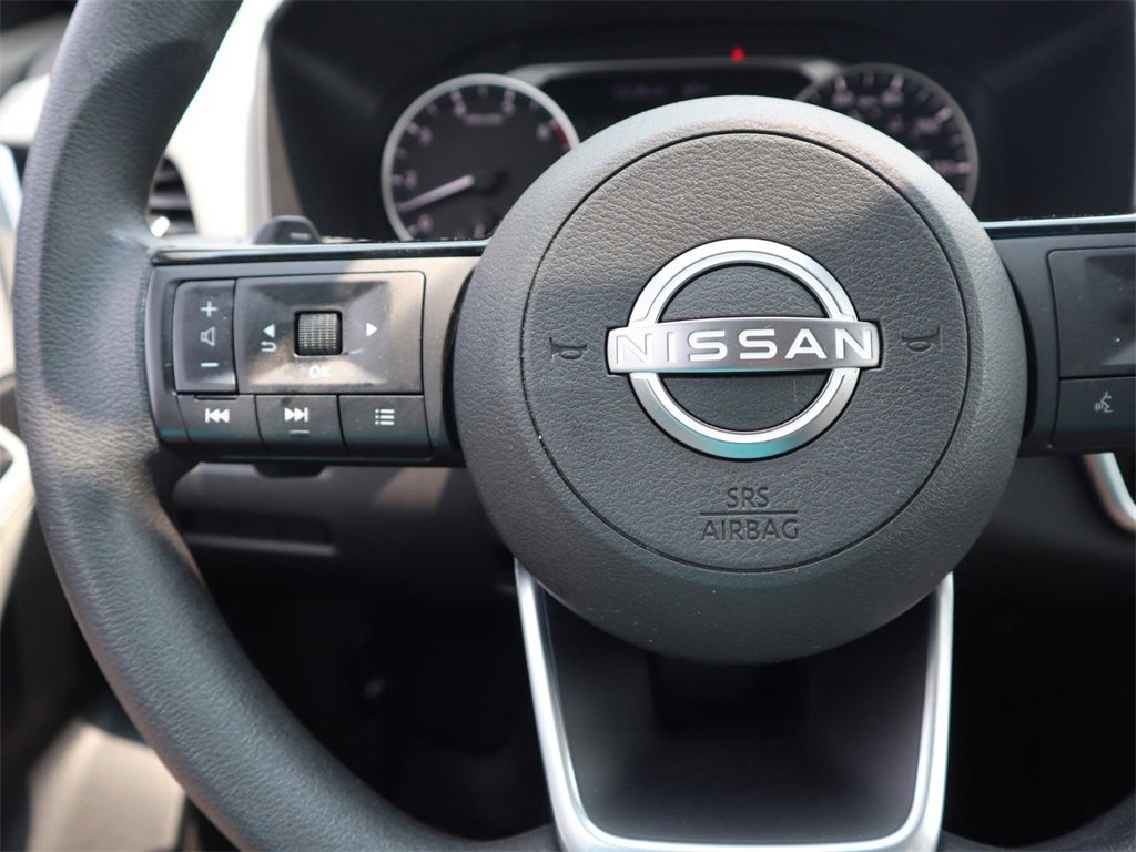 Certified 2022 Nissan Rogue SV image 20