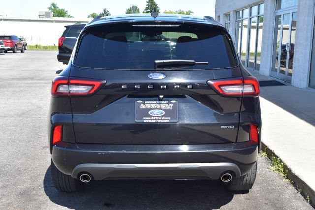 Used 2023 Ford Escape ST-Line AWD/4WD image 10