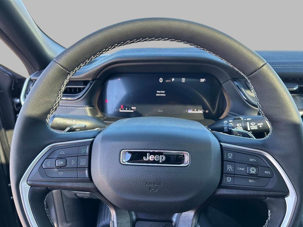 New 2026 Jeep Grand Cherokee Limited AWD/4WD image 6