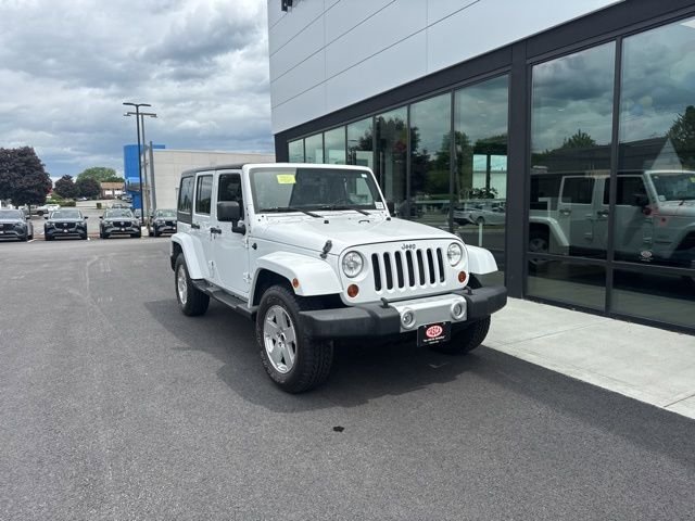 Used 2011 Jeep Wrangler Unlimited Sahara w/ Connectivity Group AWD/4WD image 1