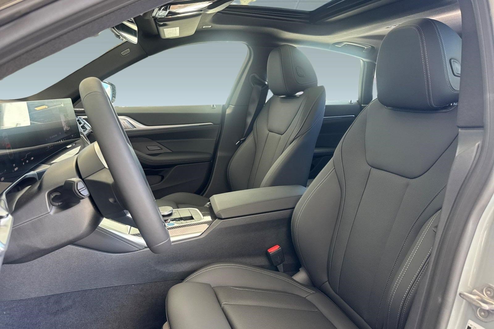 New 2026 BMW i4 M60 RWD image 5