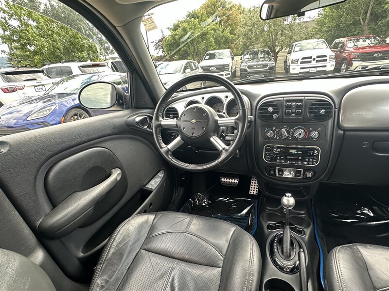 Used 2005 Chrysler PT Cruiser GT w/ Chrome Accents Group FWD image 9