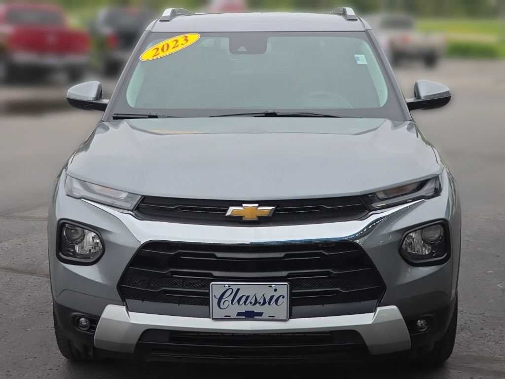 Used 2023 Chevrolet TrailBlazer LT FWD image 11
