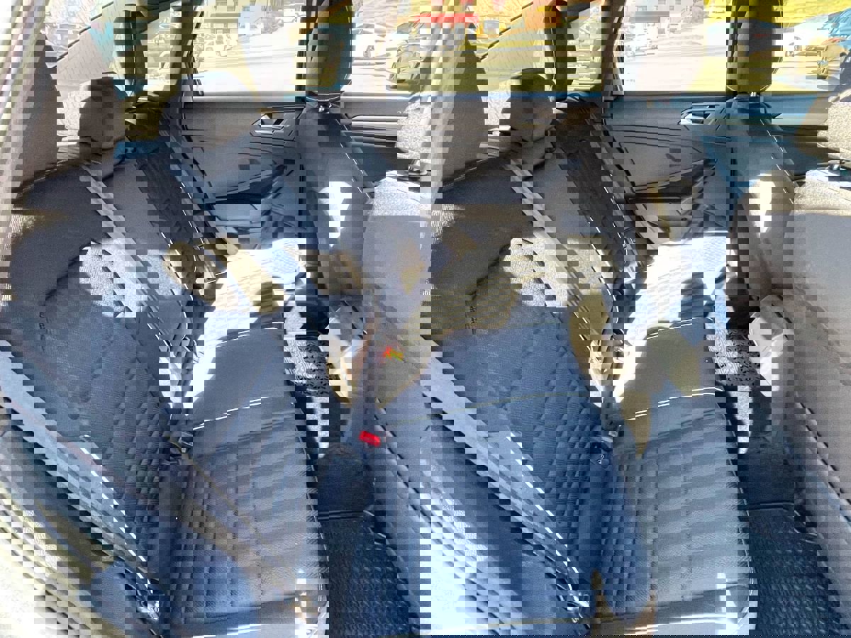 Used 2024 Volkswagen Jetta Sport image 13