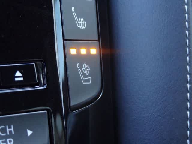 Certified 2025 INFINITI QX55 Essential AWD/4WD image 33