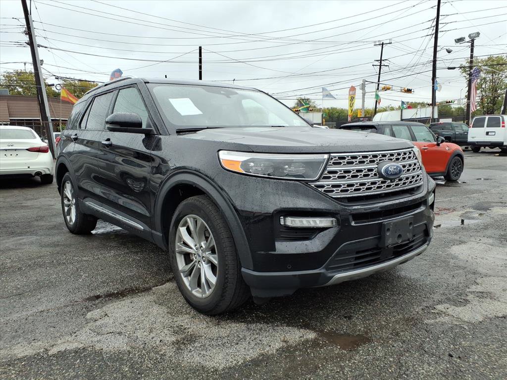 Used 2022 Ford Explorer Limited w/ Equipment Group 301A AWD/4WD image 1