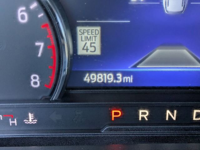 Used 2022 Ford Explorer XLT w/ Equipment Group 202A image 20