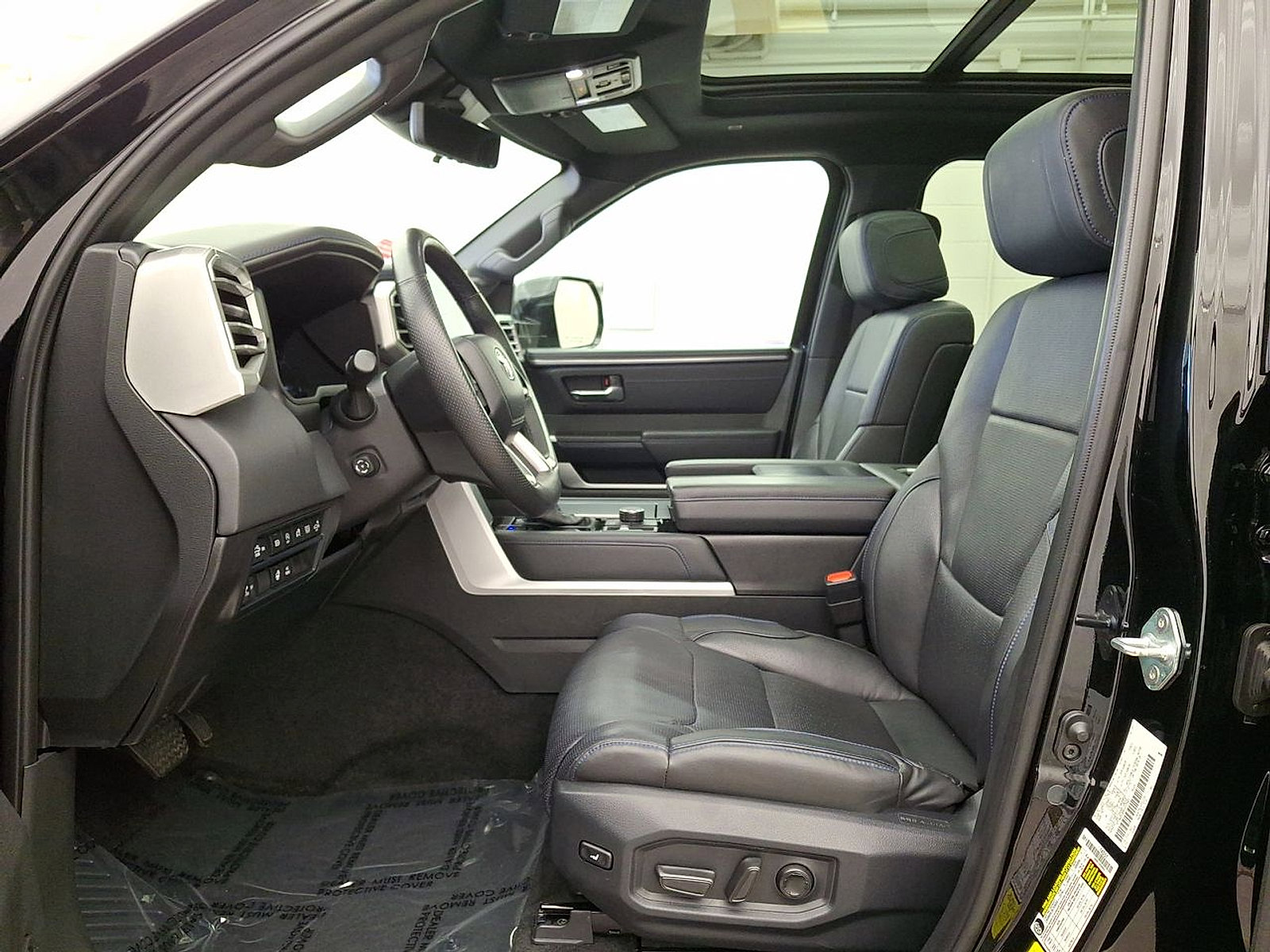 Used 2024 Toyota Tundra Platinum image 11