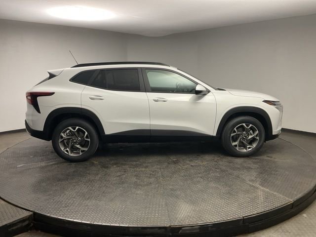 New 2026 Chevrolet Trax LT image 8