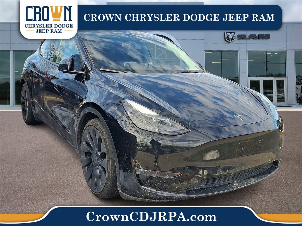 Used 2022 Tesla Model Y Performance image 1