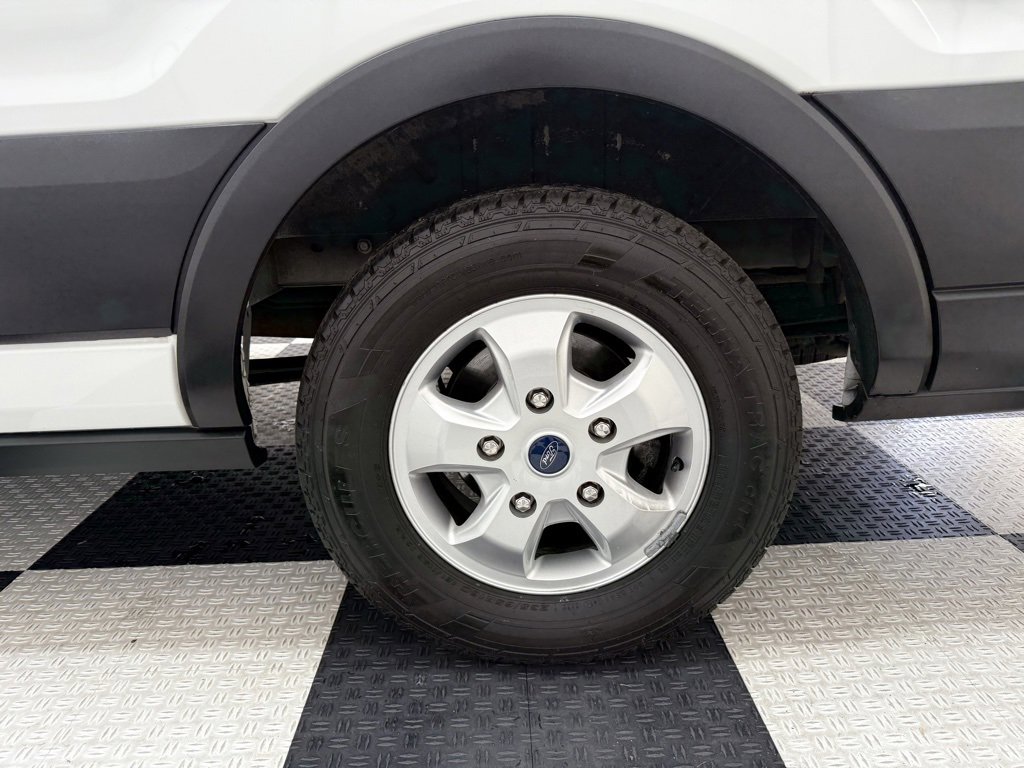 Used 2019 Ford Transit 350 XLT image 11