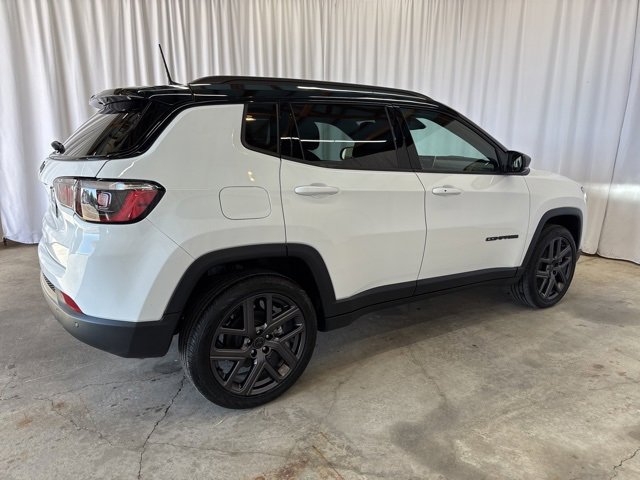 New 2026 Jeep Compass Limited image 7