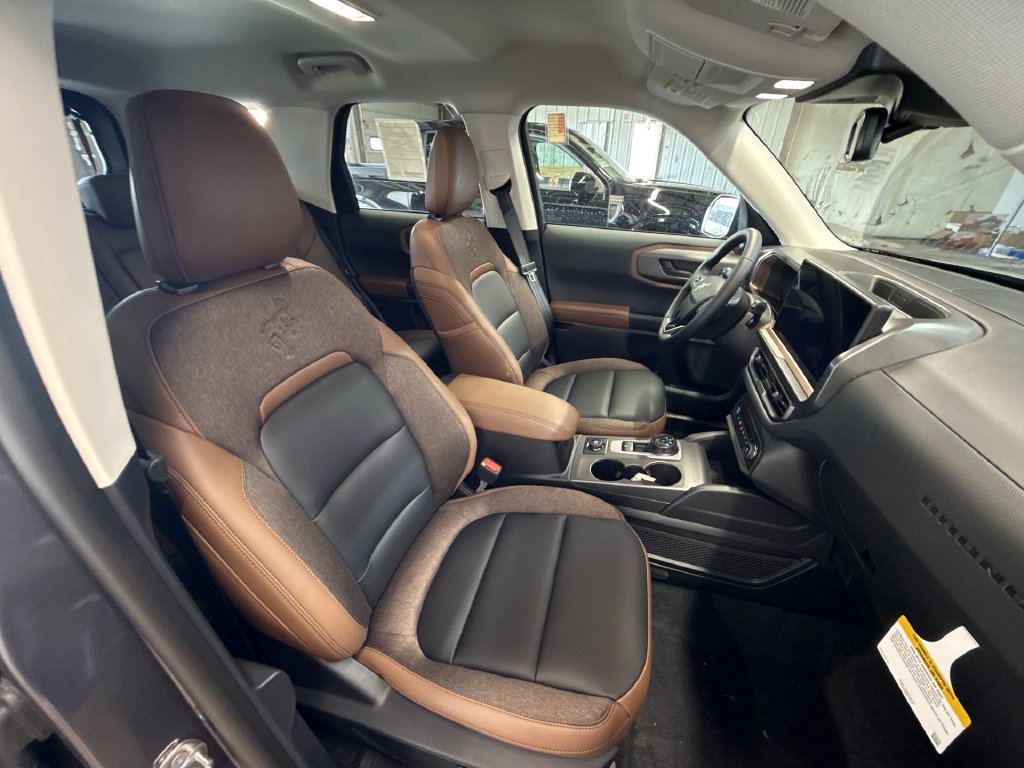 New 2026 Ford Bronco Sport Outer Banks w/ Outer Banks Tech Package+ AWD/4WD image 25