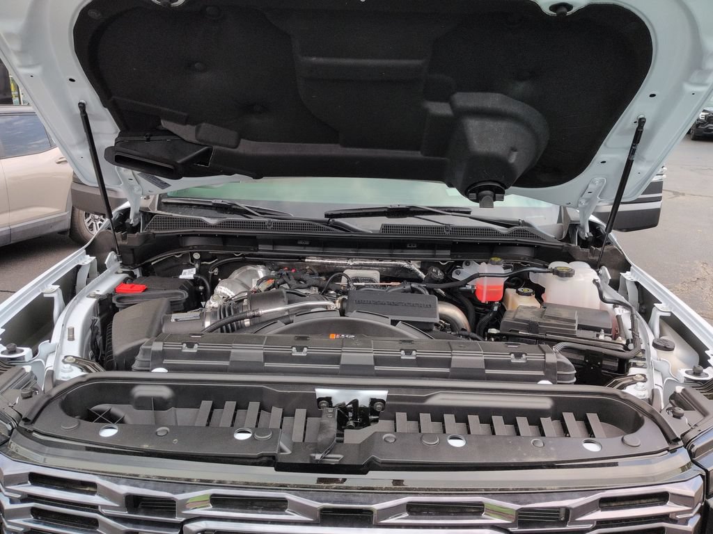 New 2026 GMC Sierra 3500 Denali Ultimate w/ LPO, Black Badging Package AWD/4WD image 17