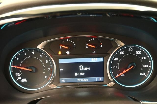 Used 2023 Chevrolet Traverse LT FWD image 9