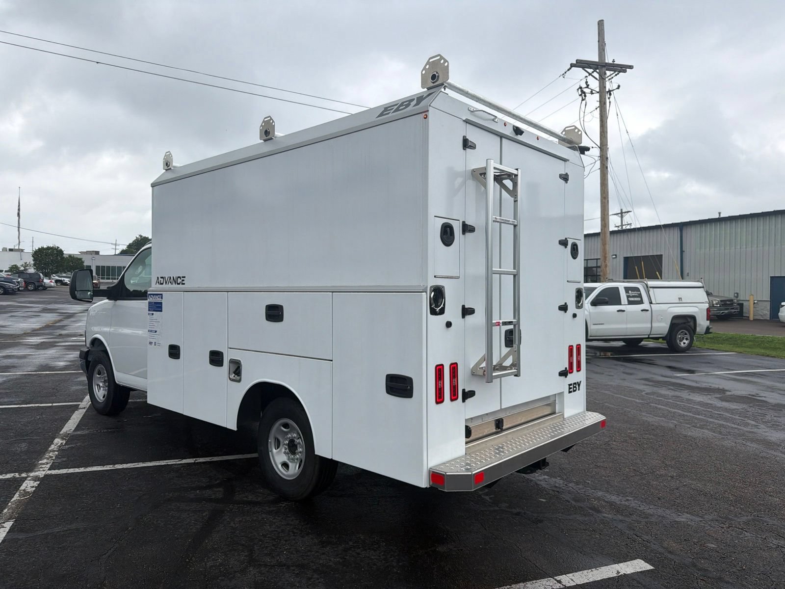 New 2026 Chevrolet Express 3500 w/ Power Convenience Package RWD image 3