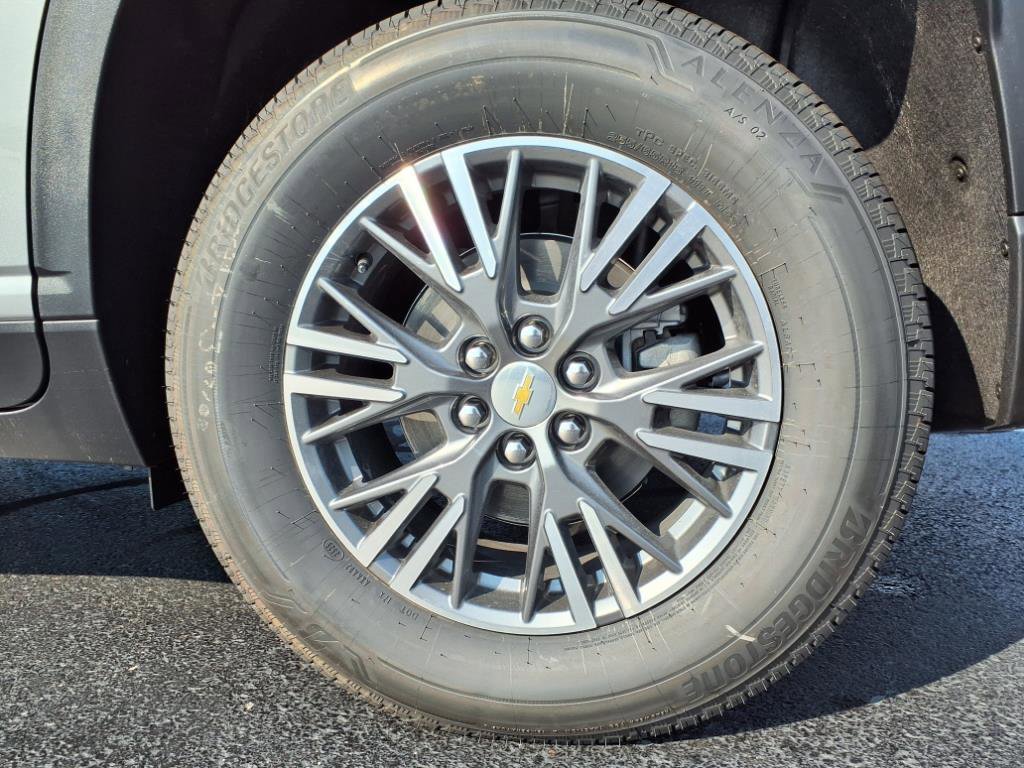 New 2026 Chevrolet Traverse LT w/ Enhanced Driving Package image 30