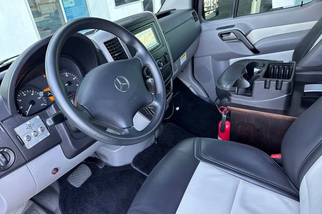Used 2016 Mercedes-Benz Sprinter 3500 image 15