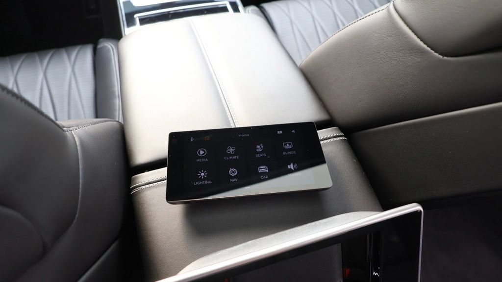 Used 2022 Bentley Flying Spur V8 AWD/4WD image 54
