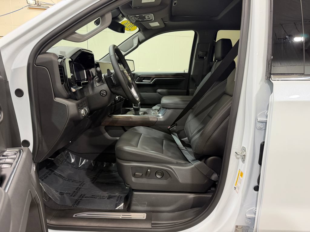 New 2026 GMC Sierra 1500 SLT w/ SLT Premium Package AWD/4WD image 27