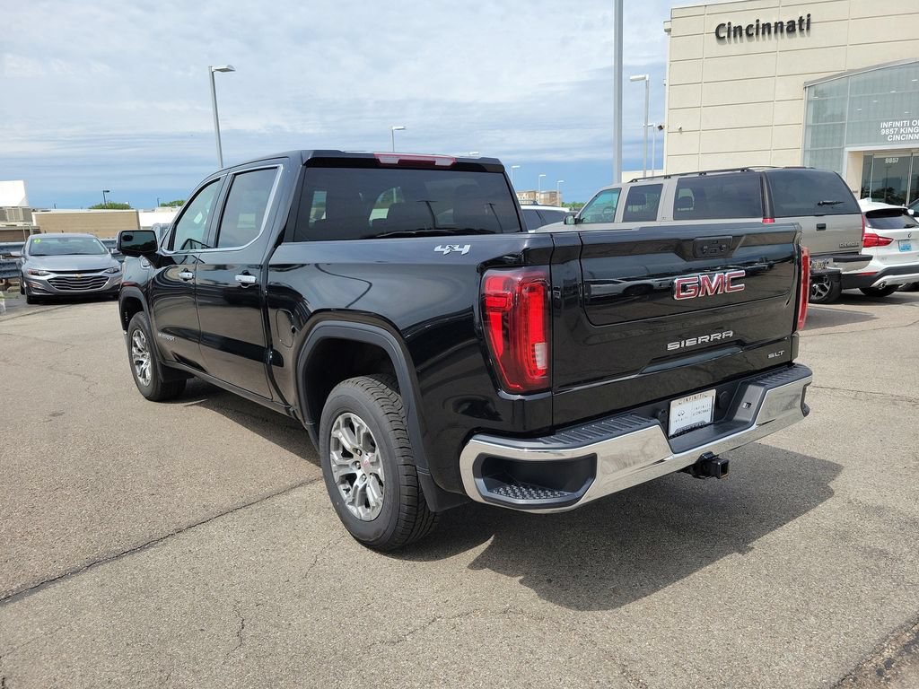 Used 2024 GMC Sierra 1500 SLT AWD/4WD image 3