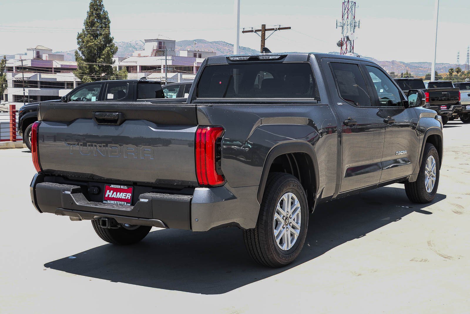 New 2026 Toyota Tundra SR5 w/ SR5 Convenience Package RWD image 7