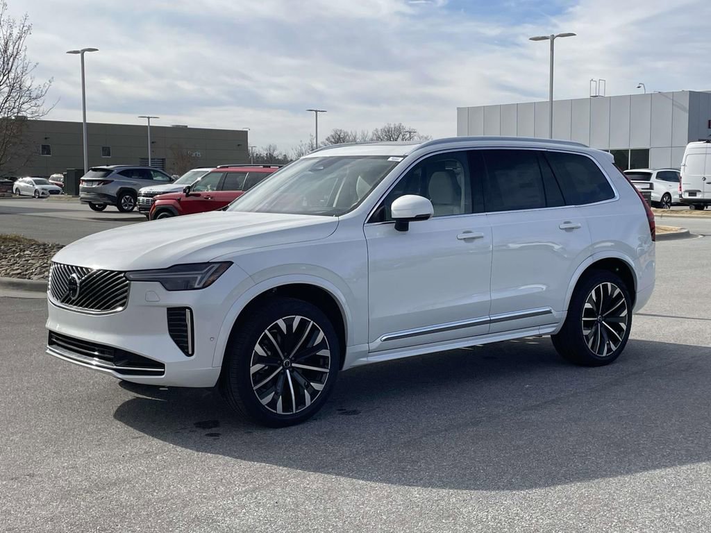 New 2026 Volvo XC90 B6 Ultra w/ Protection Package image 24