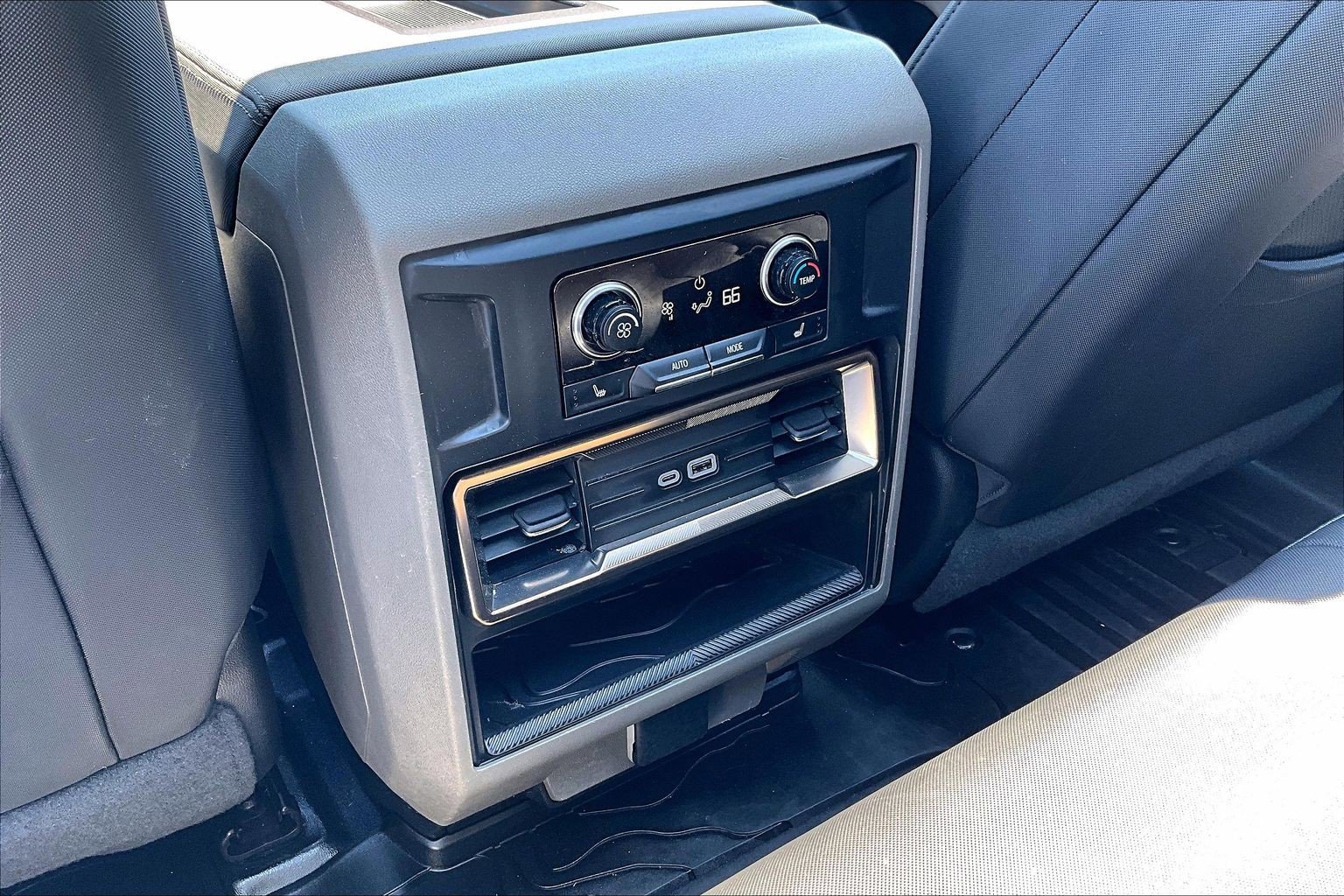 Used 2024 GMC Hummer EV 3X AWD/4WD image 33