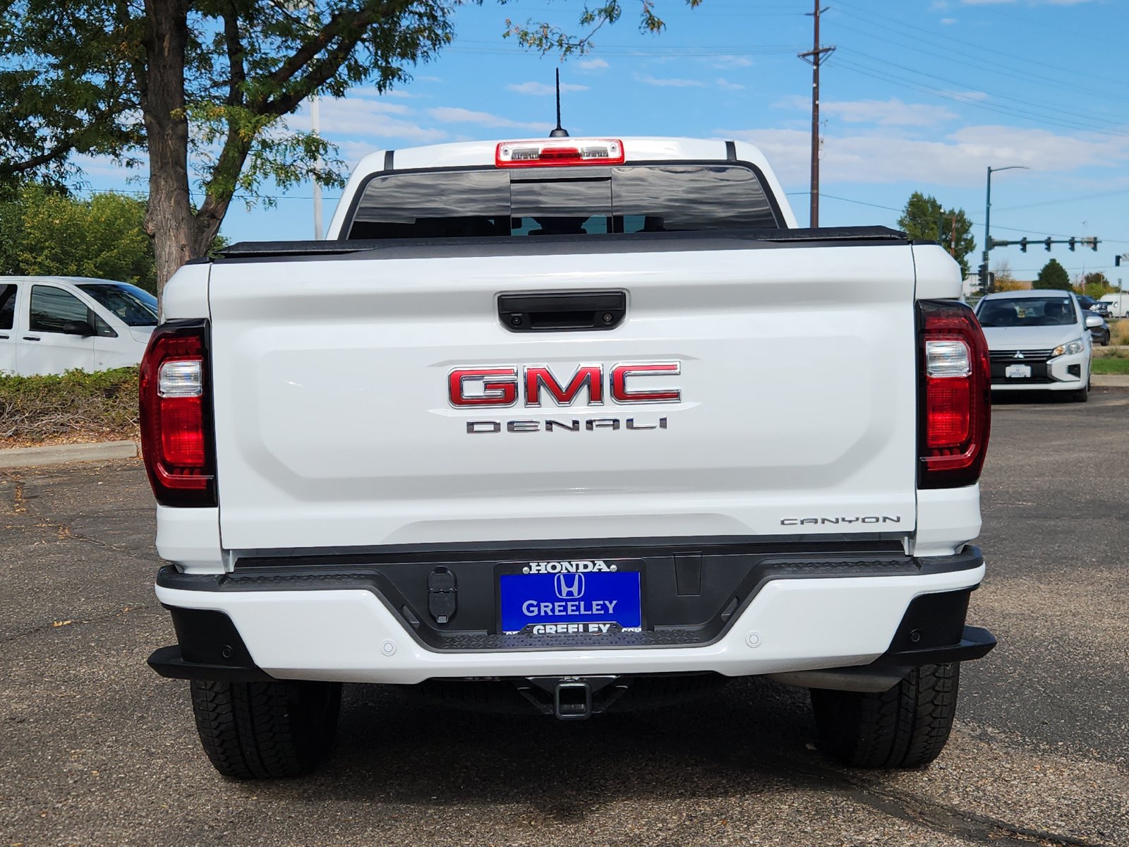 Used 2026 GMC Canyon Denali AWD/4WD image 14