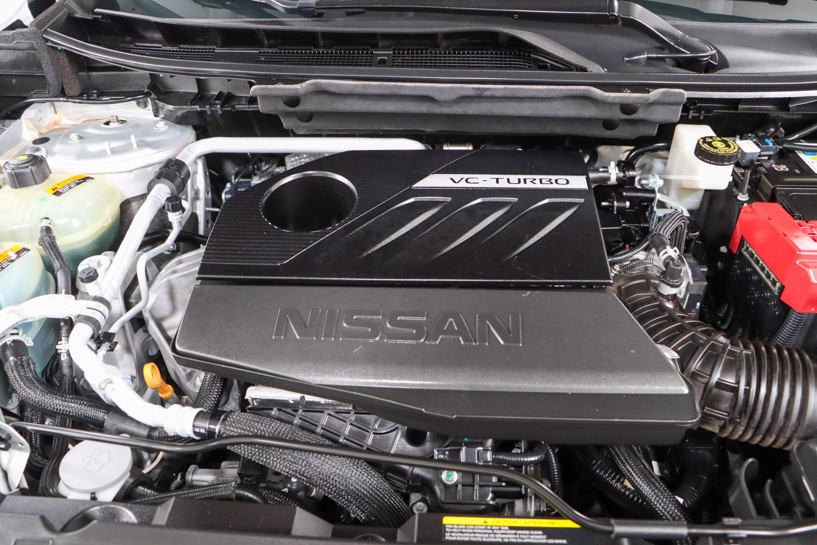 Used 2023 Nissan Rogue SV FWD image 29