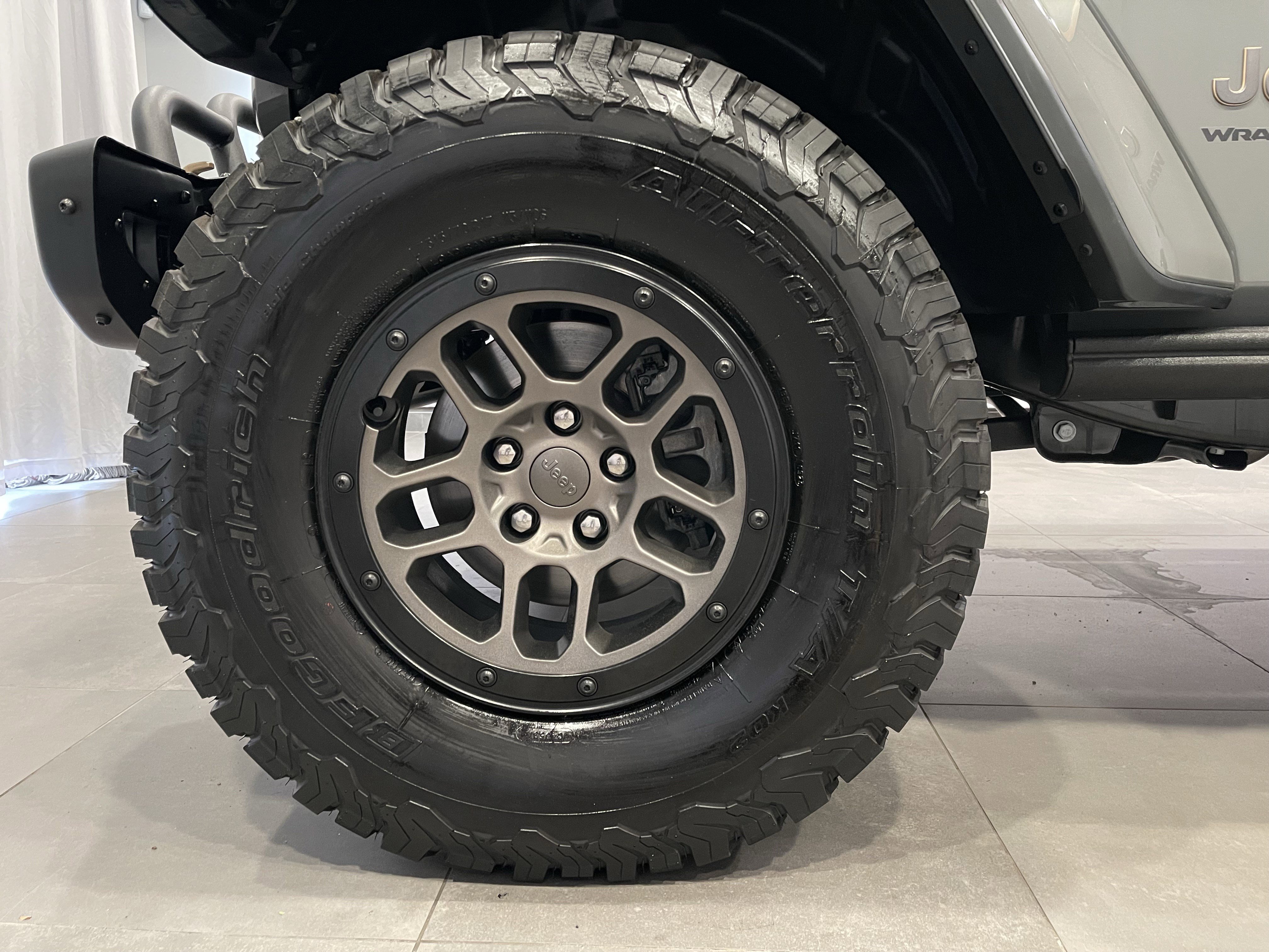 Used 2023 Jeep Wrangler Unlimited Rubicon 392 AWD/4WD image 7
