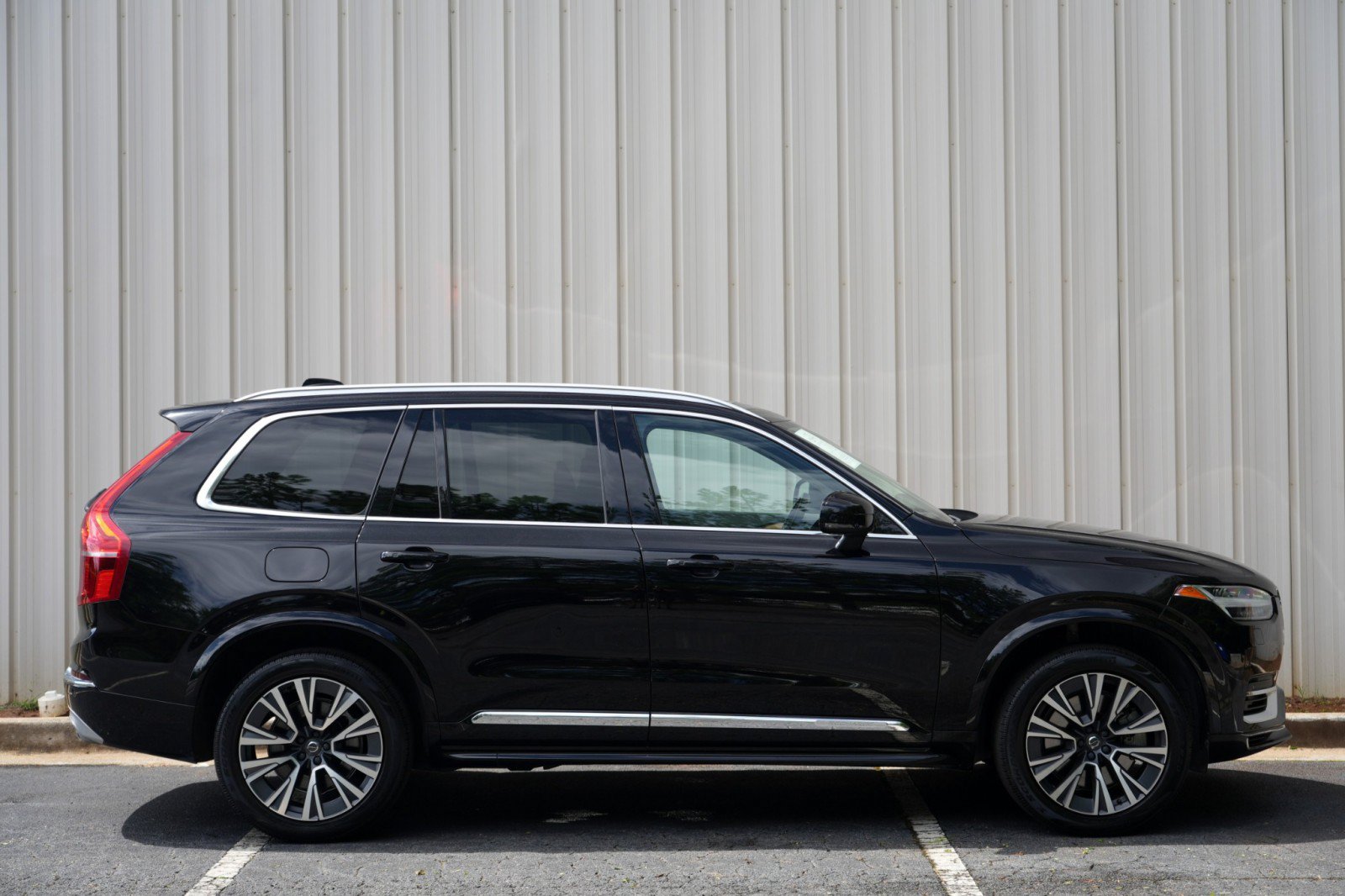 Used 2021 Volvo XC90 T8 Inscription Expression w/ Protection Package Premier AWD/4WD image 54