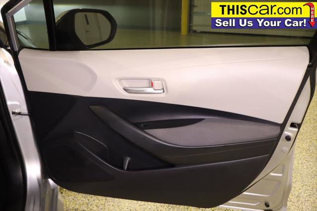Used 2021 Toyota Corolla LE FWD image 30