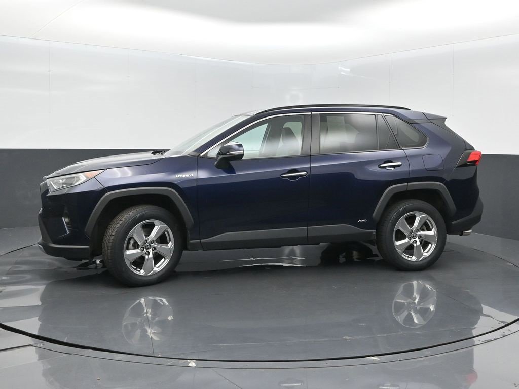 Used 2021 Toyota RAV4 Limited image 4