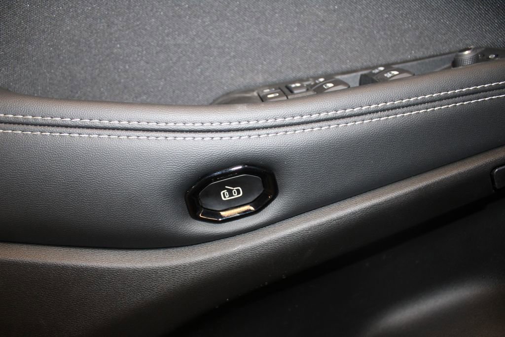 New 2026 Jeep Cherokee Laredo image 24