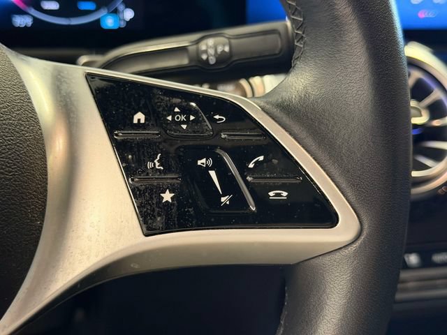 Certified 2024 Mercedes-Benz GLB 250 4MATIC image 22