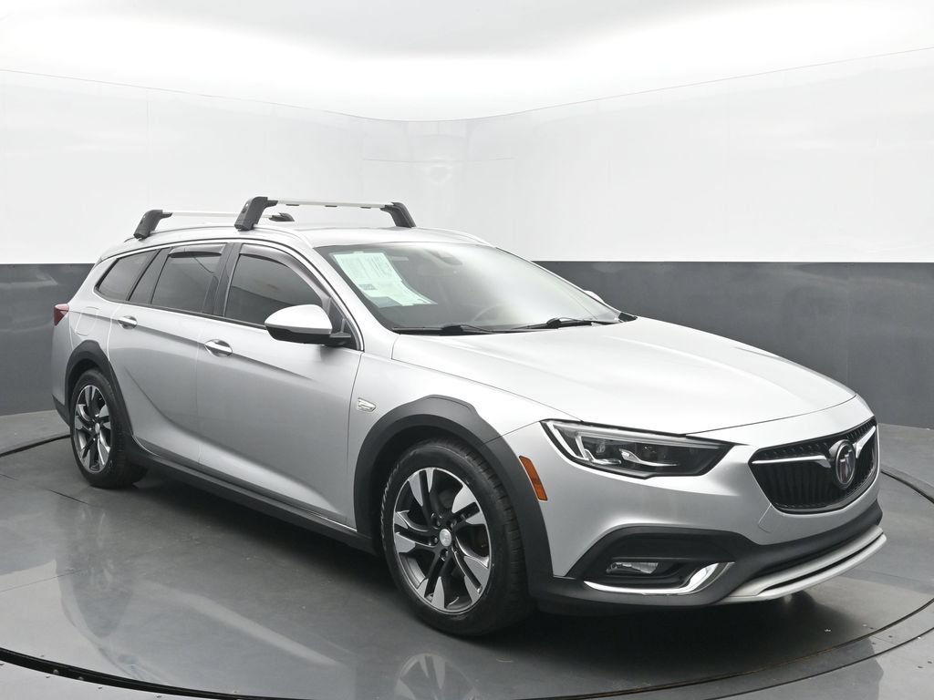 Used 2019 Buick Regal Essence w/ Driver Confidence Package I AWD/4WD image 7