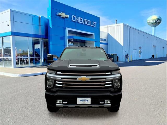 Used 2022 Chevrolet Silverado 3500 High Country w/ Z71 Off-Road Package AWD/4WD image 9