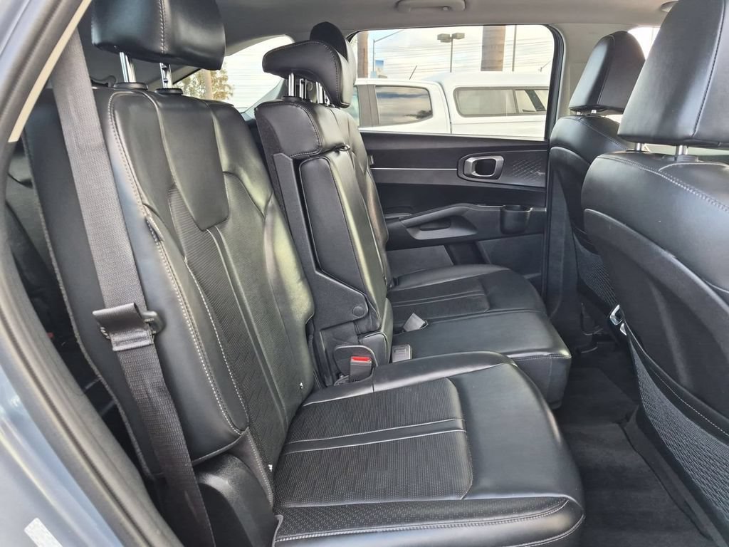 Certified 2024 Kia Sorento S w/ Panoramic Sunroof Package FWD image 28