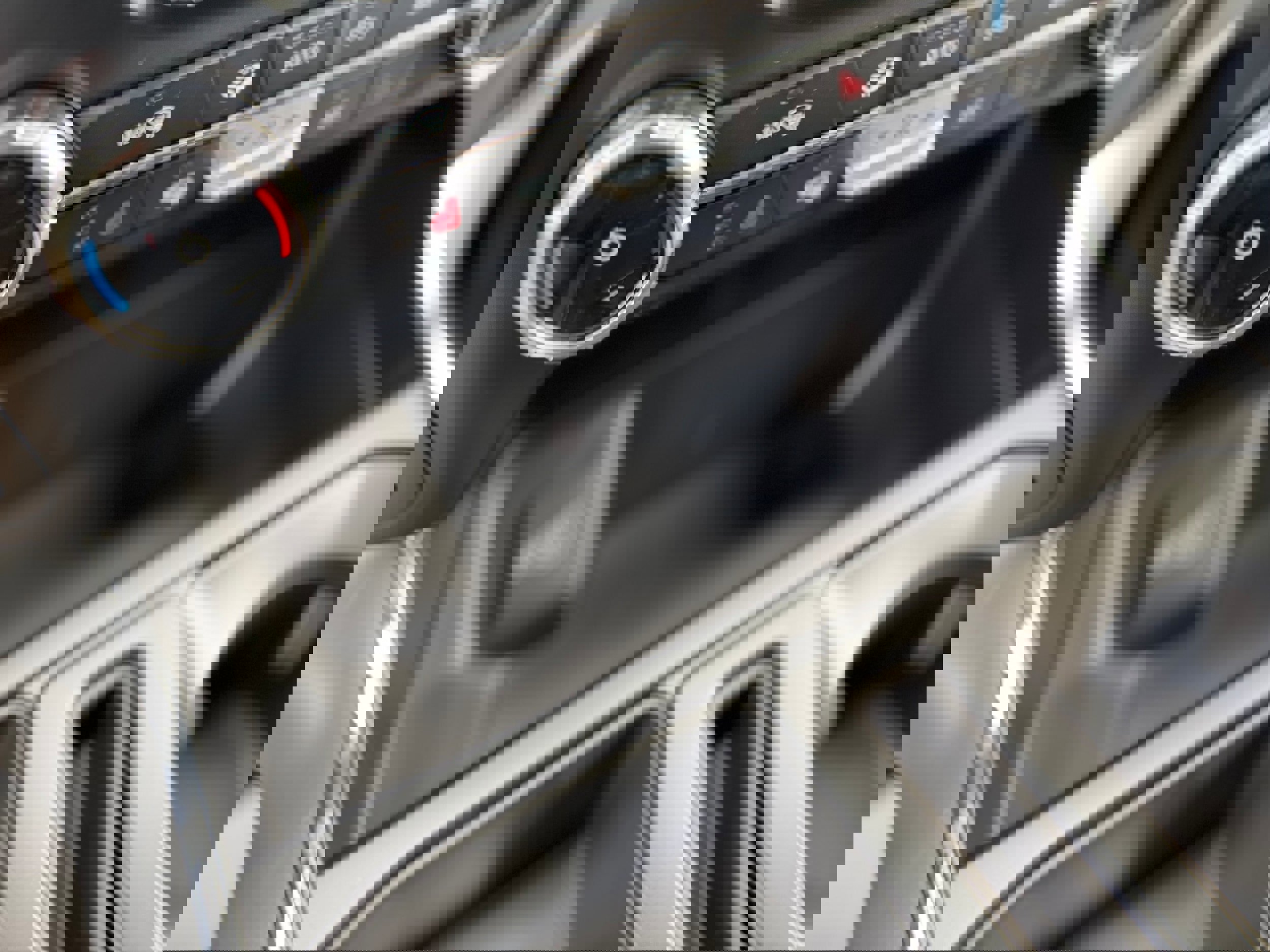 New 2025 Ford F150 XLT w/ Equipment Group 302A MID image 20