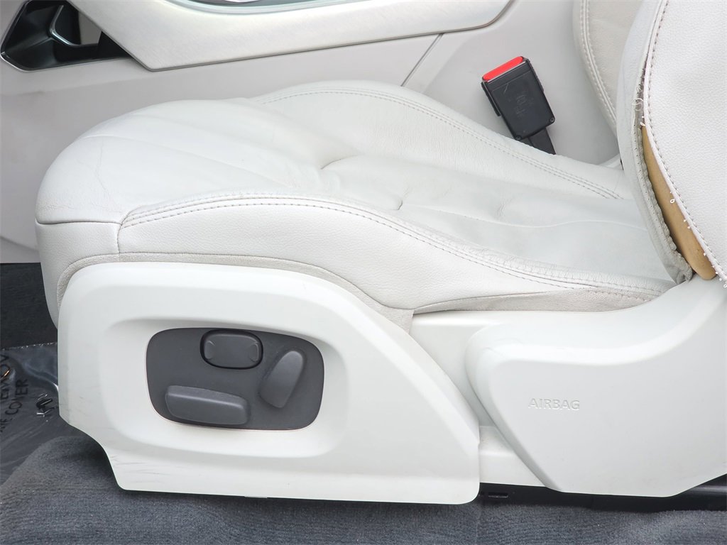 Used 2015 Land Rover Range Rover Evoque Pure Plus image 33