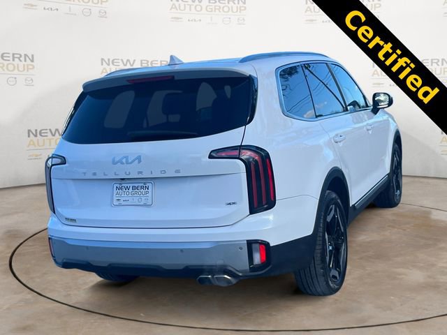 Used 2024 Kia Telluride EX w/ EX Captain's Chair Package image 5